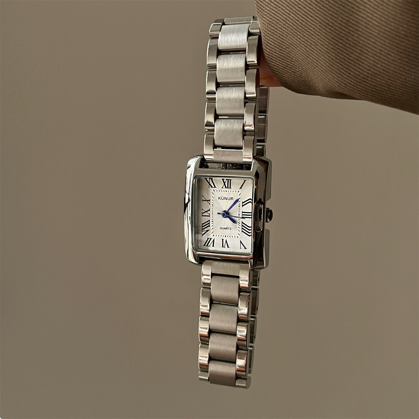 Retro watch for women, Roman r - Mystery Jewelry Jar Watches 评论和价格