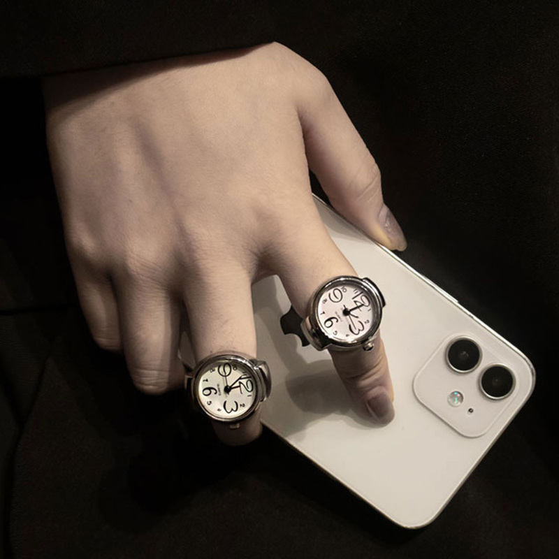 WLP Fashion Vintage Punk Mini  - Vintage Jewelry Watches Women 评论和价格