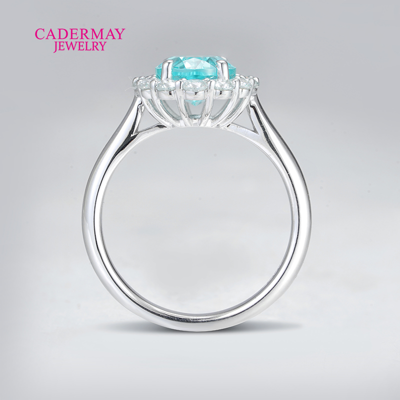 Classic Flower 7x10mm Oval Sha - Moissanite Ring 评论和价格